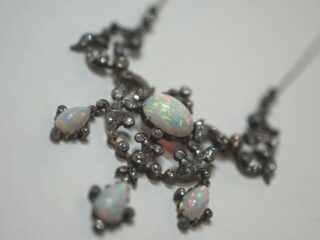 ビクトリアンネックレス|オールドカットダイヤ＆オパール(鑑定書付) 【商品番号n67】