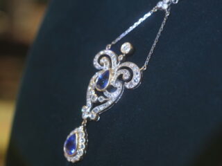 アールデコネックレス|約1.8ctダッチローズカットダイヤ&1.5ctサファイア(鑑定書付)【商品番号4669】