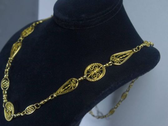 アンティークジュエリーマリコ銀座 