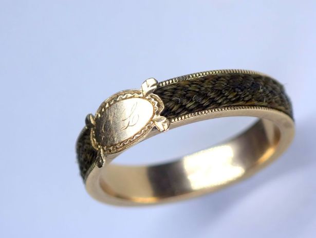 アンティークジュエリーマリコ銀座 