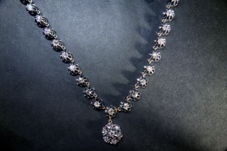 アンティークジュエリーマリコ銀座 