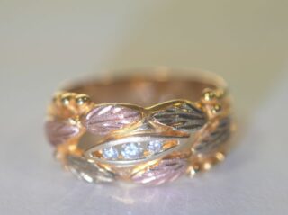 麦の穂約リング0.2CTブリリアントカットダイヤピンク＆イエローゴールド【ra128】