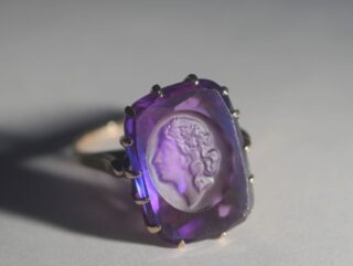 ヴィクトリアンタッシーグラス（Tassie Glass）インタリオリング【ra169】